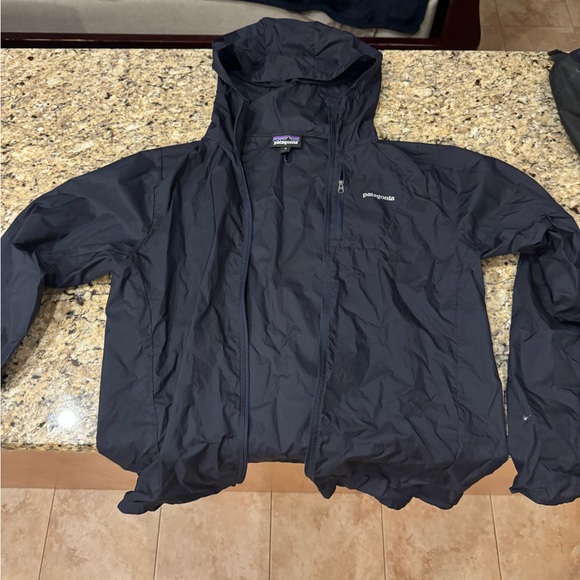 Patagonia light windbreaker - Picture 1 of 4